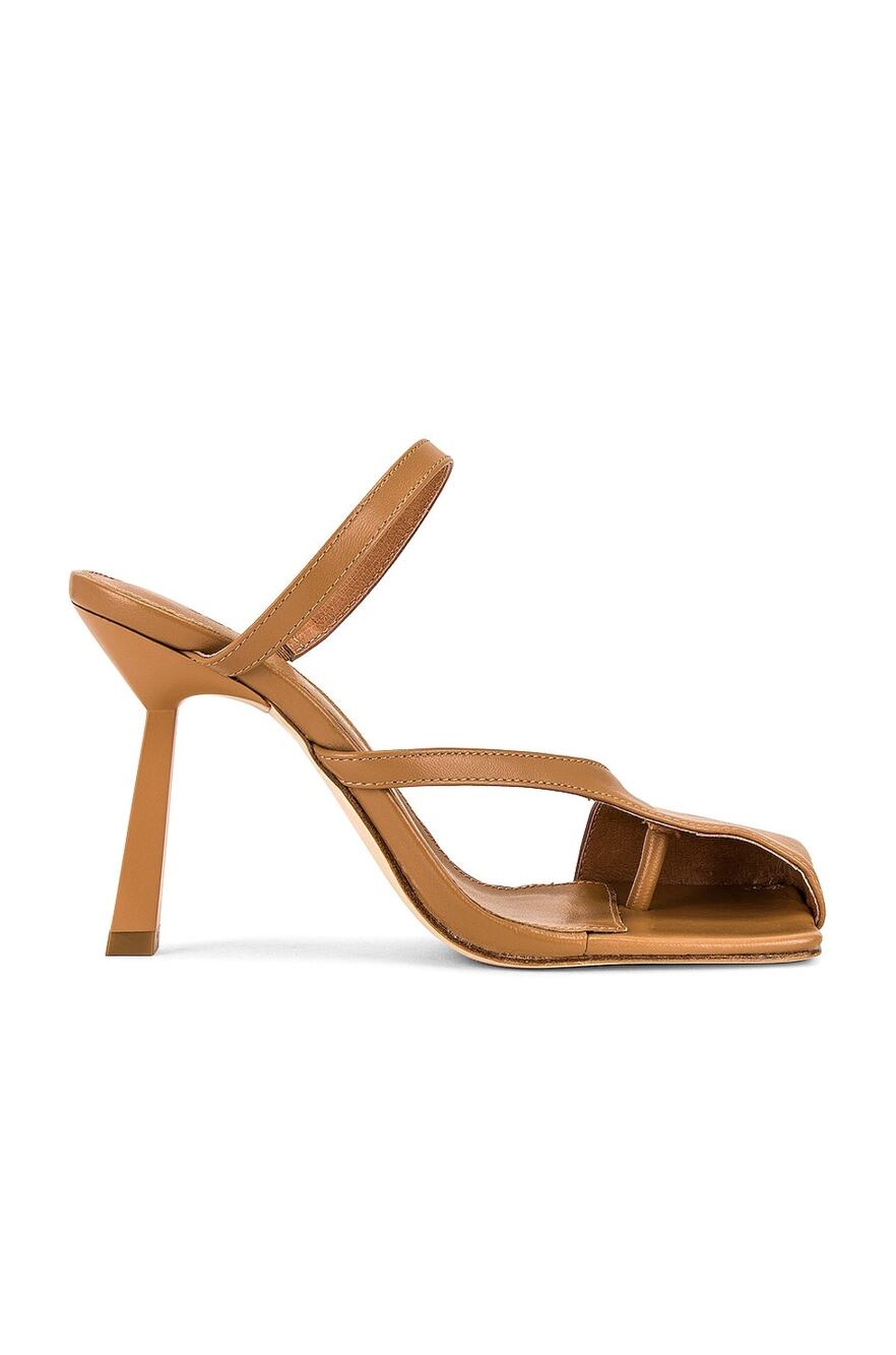 Song Of Style Strappy Tan Brooklyn Sandals Size 7